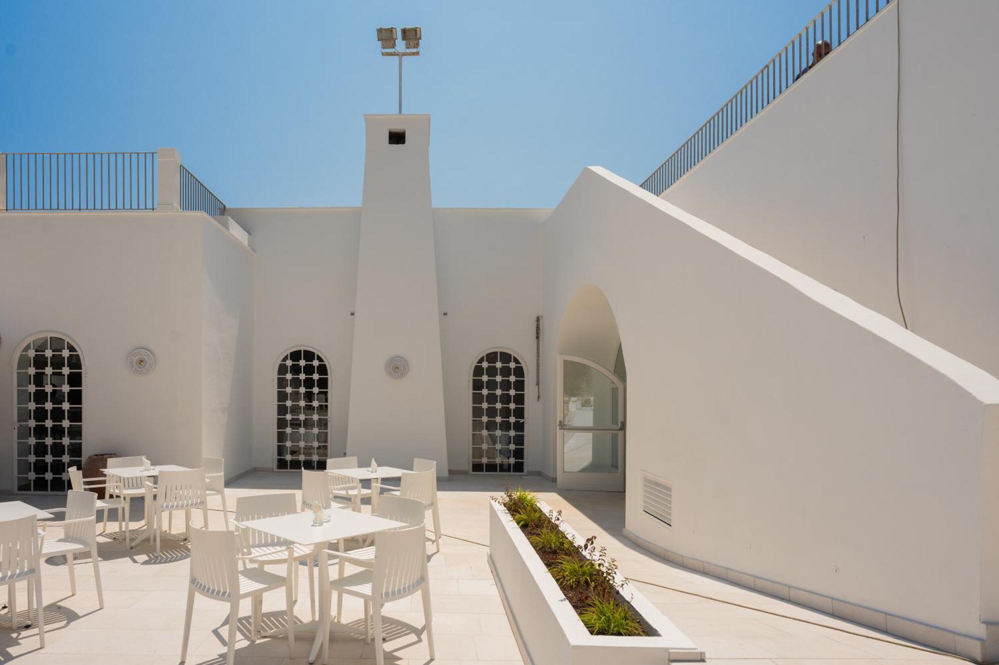 فندق Ostuni A Mare المظهر الخارجي الصورة